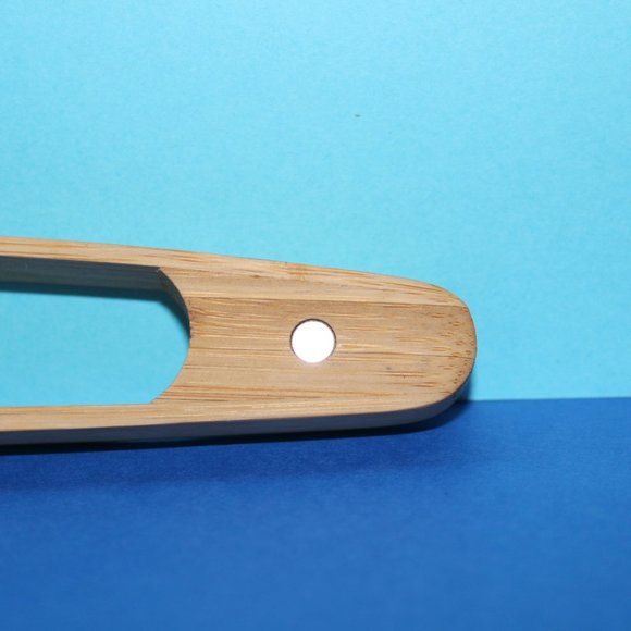 Miniature Bamboo Tongs with Magnet - Picture 3 of 4